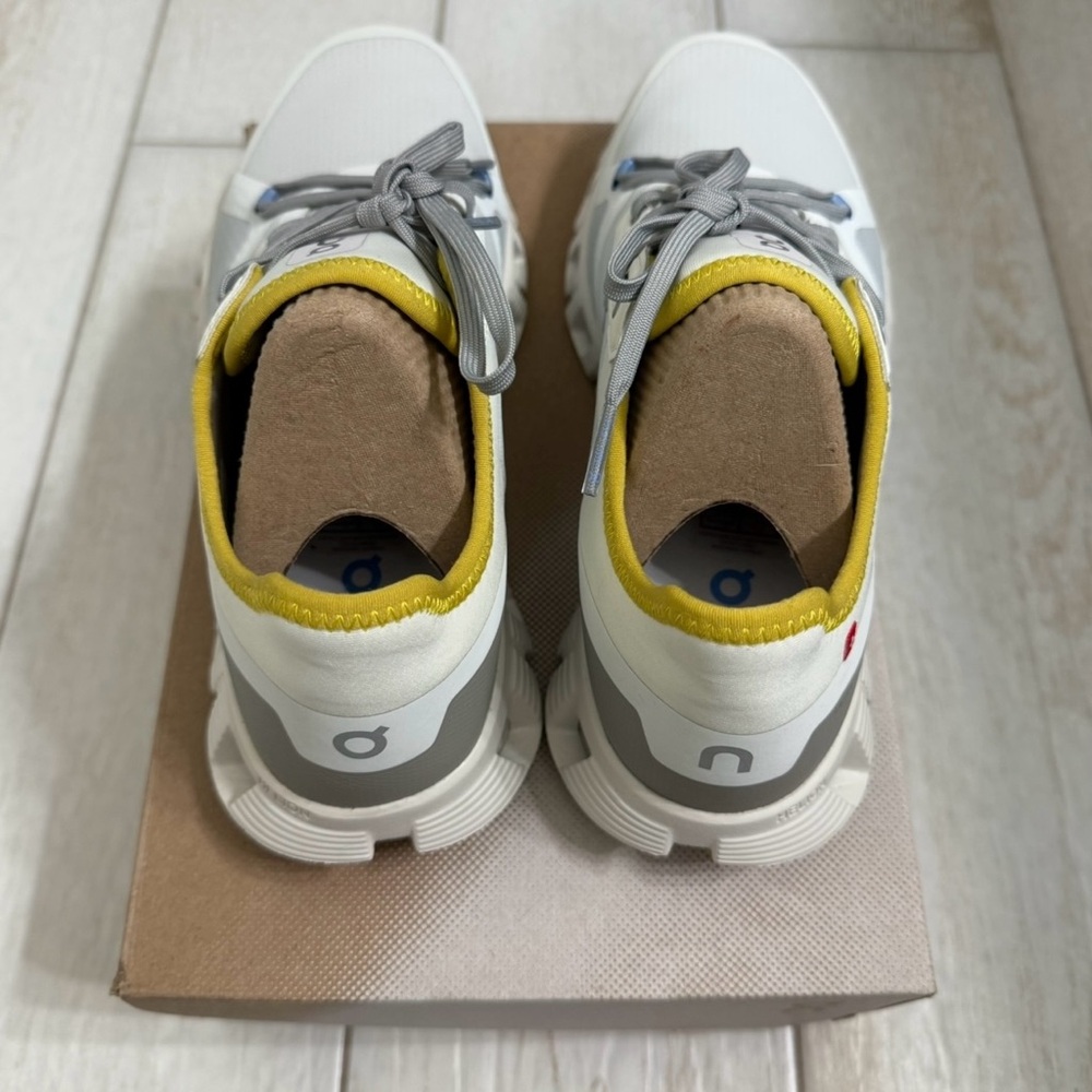 On Cloud X 3 AD Sneaker Ice Ultramarine Women's Size 8 - Picture 4 of 8